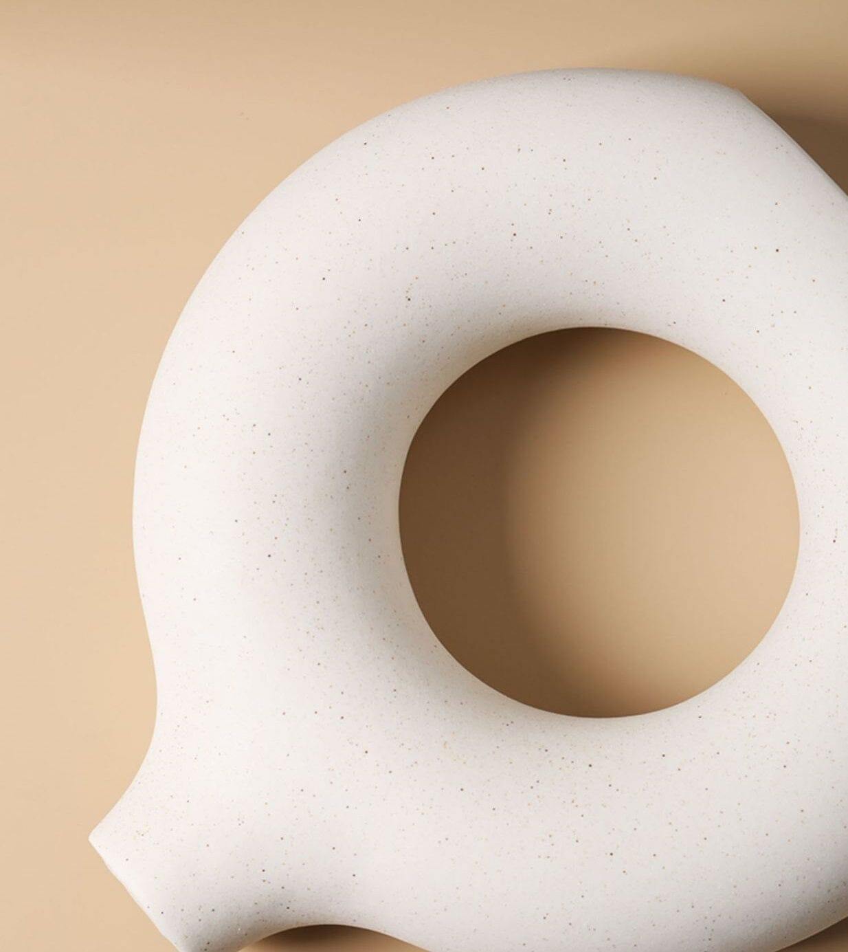 Vaso Decorativo Donut Nórdico Circular em Cerâmica - Casa Rezende