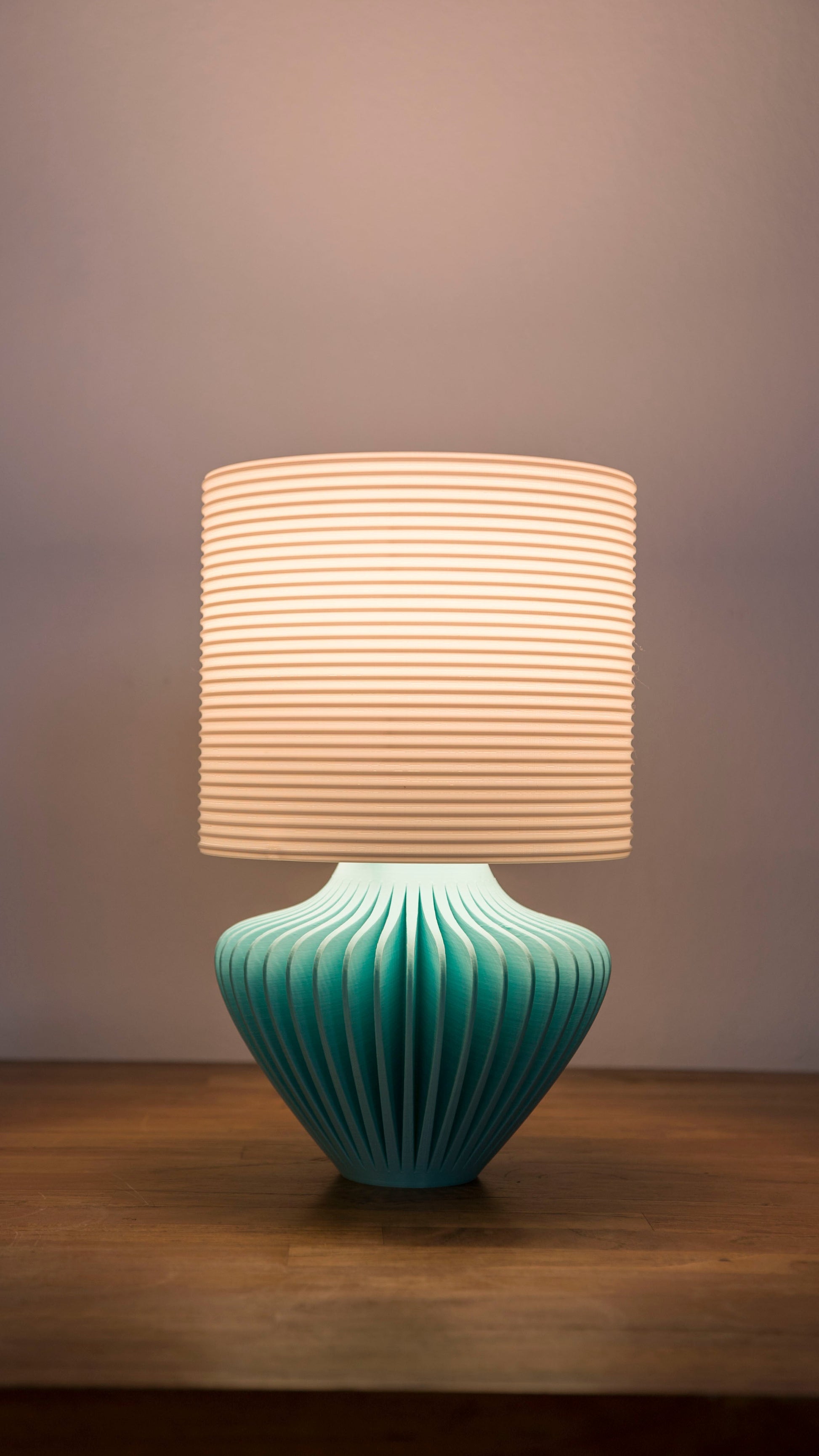 Luminária de Mesa Cleo